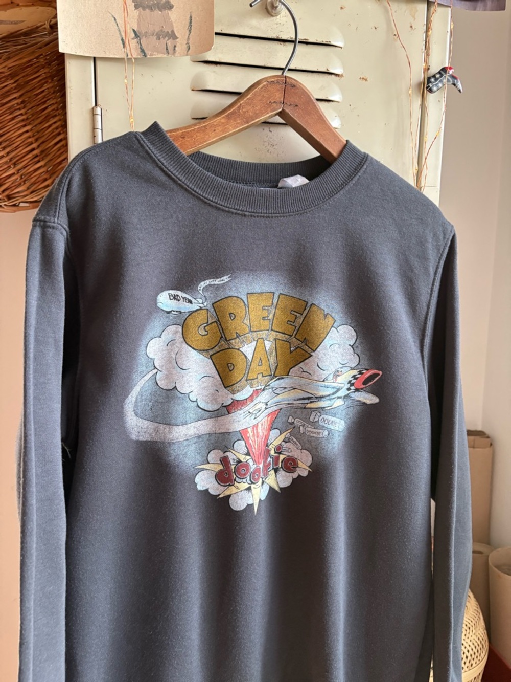 Green Day Crewneck Sweatshirt - Picture 11 of 14